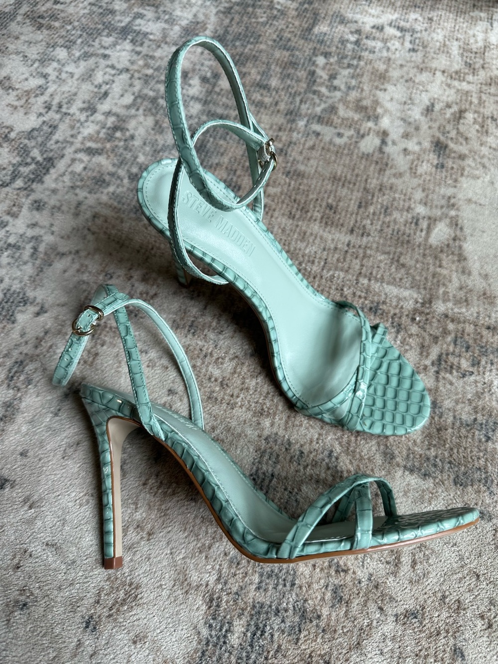 Steve Madden Gypsy Croc Embossed Strappy Stiletto Sandals Seafoam Green 8M - Picture 4 of 8